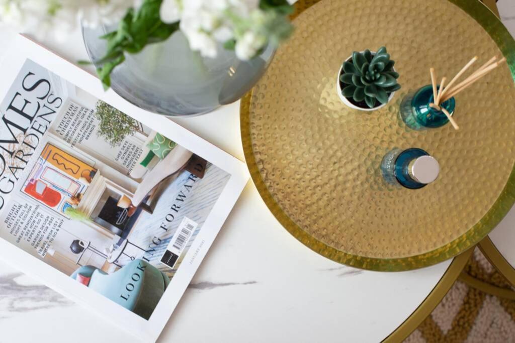 Roseland Apartment 1 อารันเดล ภายนอก รูปภาพ
