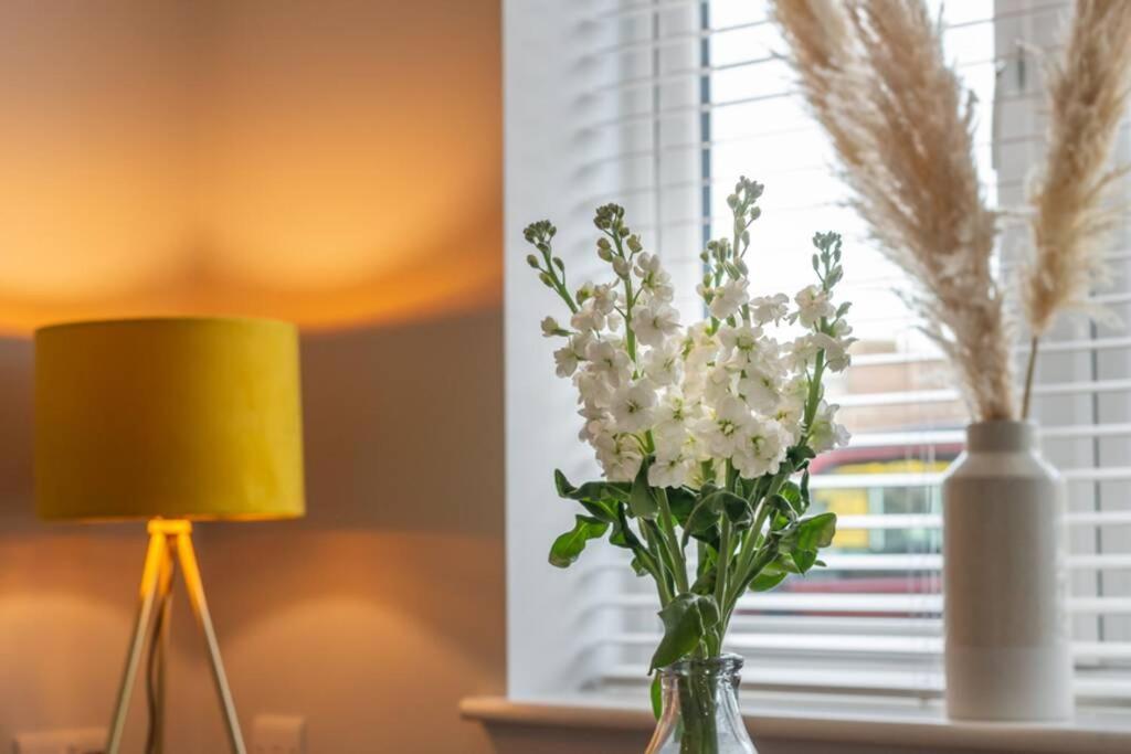 Roseland Apartment 1 อารันเดล ภายนอก รูปภาพ