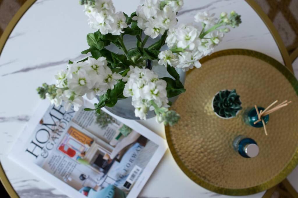 Roseland Apartment 1 อารันเดล ภายนอก รูปภาพ
