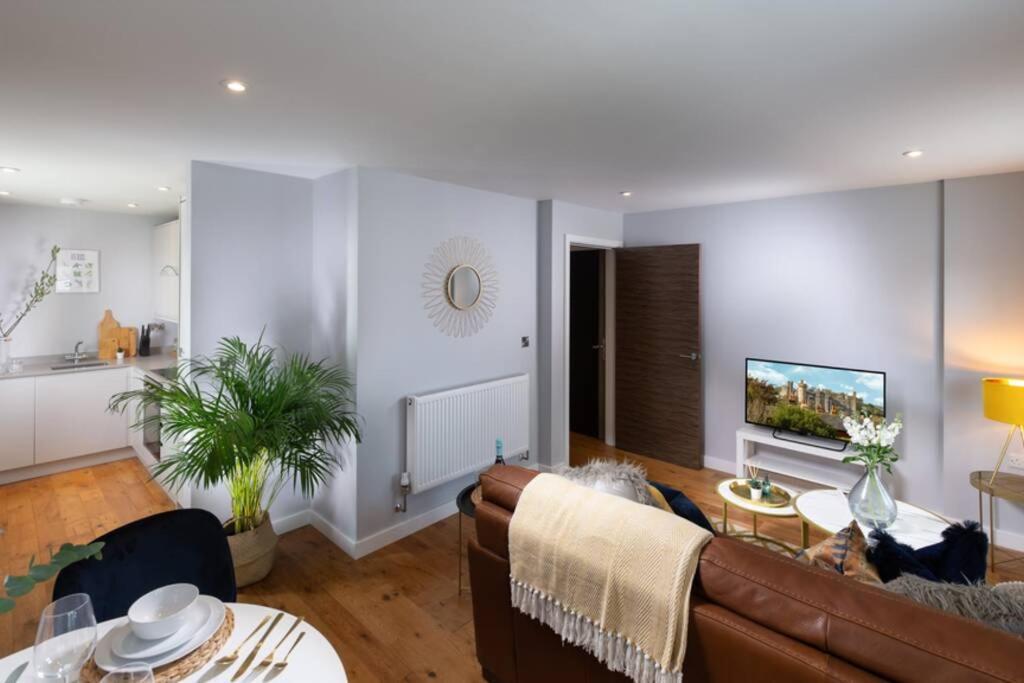 Roseland Apartment 1 อารันเดล ภายนอก รูปภาพ